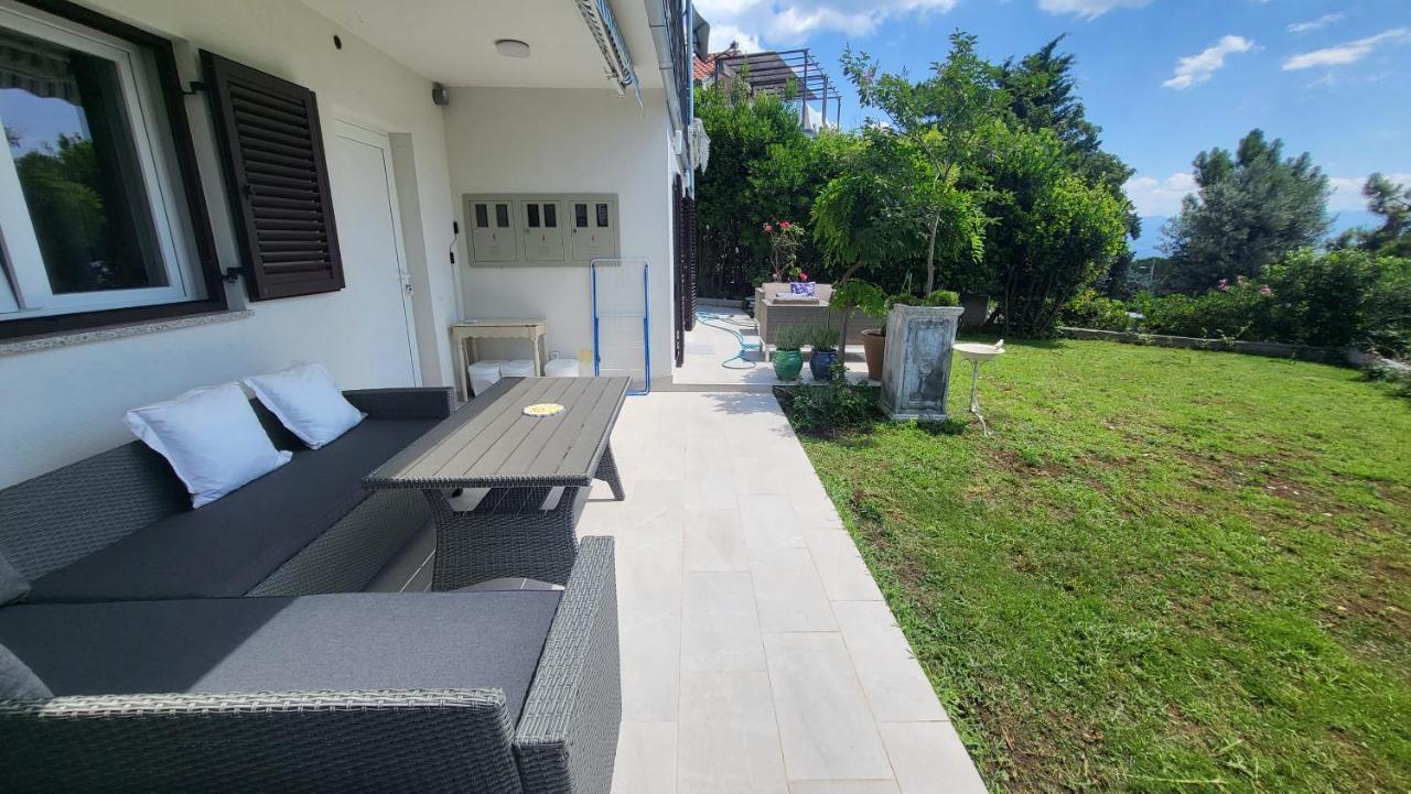 נובי ווינודולסקי Apartments Amadea מראה חיצוני תמונה